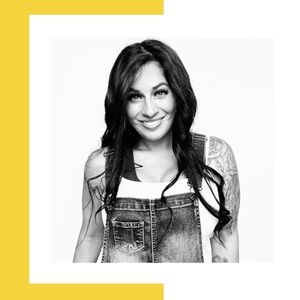 Meet your Posher, Elizabeth